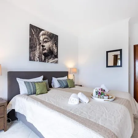 Bella Vista With Stunning Sea Views Lagos