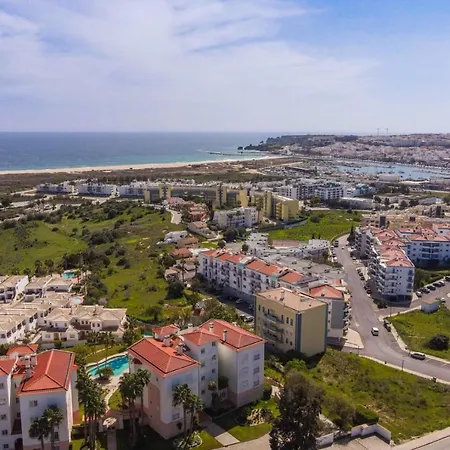 Bella Vista With Stunning Sea Views